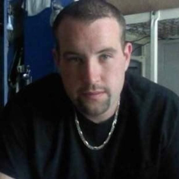 Meet your Posher, Chris - Picture 1 of 1